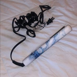 Chi for Ulta Beauty marble straightener, flat iron